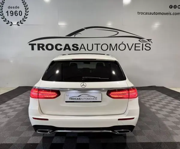 Mercedes-Benz E 220 2017 - 23900 EUR, 348000 km - AUTO.MOTO.pt - 348000km - foto 50 de 58