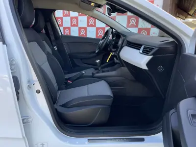 Renault Clio 2021 - 12490 EUR, 129465 km - AUTO.MOTO.pt - 129465km - foto 13 de 22