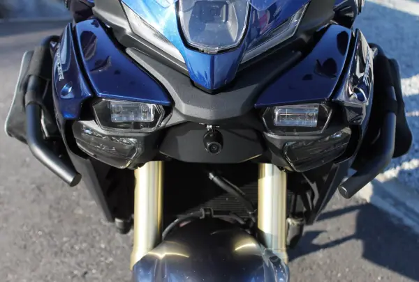 Yamaha Tracer 9 2025 - 18990 EUR, 6400 km - AUTO.MOTO.pt - 6400km - foto 16 de 29