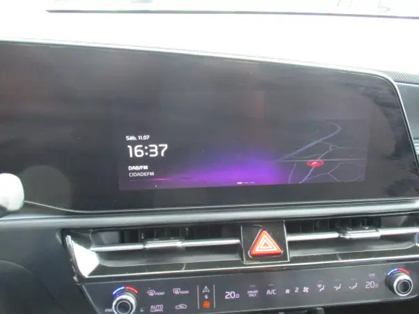 Kia e-Niro 2022 - 25490 EUR, 90460 km - AUTO.MOTO.pt - 90460km - foto 15 de 22