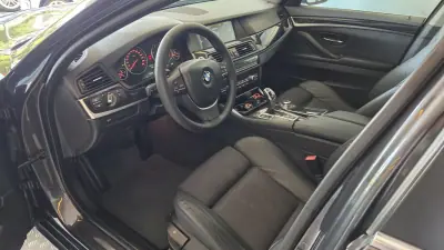 BMW 520 2011 - 10900 EUR, 370543 km - AUTO.MOTO.pt - 370543km - foto 6 de 54
