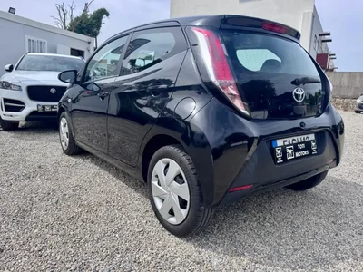 Toyota Aygo 2017 - 9750 EUR, 94443 km - 94443km - foto 3 de 19