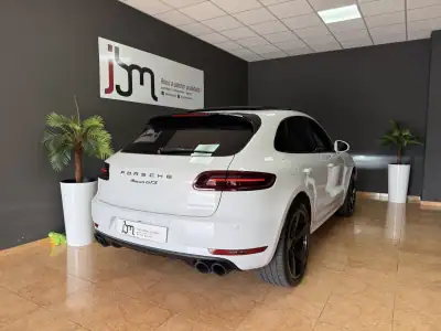 Porsche Macan 2016 - 65000 EUR, 68887 km - AUTO.MOTO.pt - 68887km - foto 4 de 20