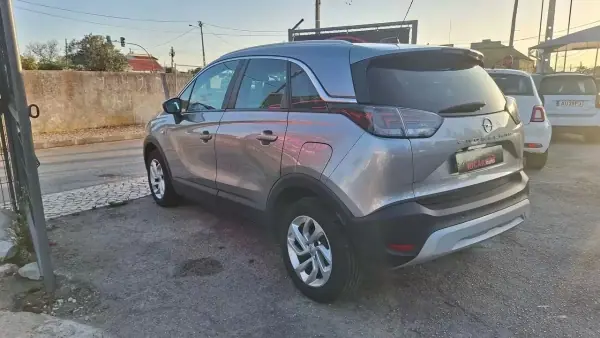 Opel Crossland 2021 - 13000 EUR, 51130 km - AUTO.MOTO.pt - 51130km - foto 4 de 24