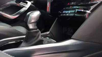 Peugeot 2008 2015 - 11490 EUR, 92490 km - AUTO.MOTO.pt - 92490km - foto 57 de 72