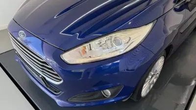 Ford Fiesta 2015 - 8990 EUR, 144693 km - AUTO.MOTO.pt - 144693km - foto 5 de 26