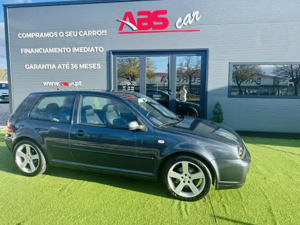 Volkswagen Golf 2001 - 7999 EUR, 269000 km - AUTO.MOTO.pt - 269000km - foto 2 de 30