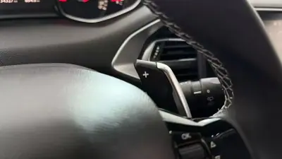 Peugeot 308 SW 2019 - 13990 EUR, 134327 km - AUTO.MOTO.pt - 134327km - foto 14 de 28