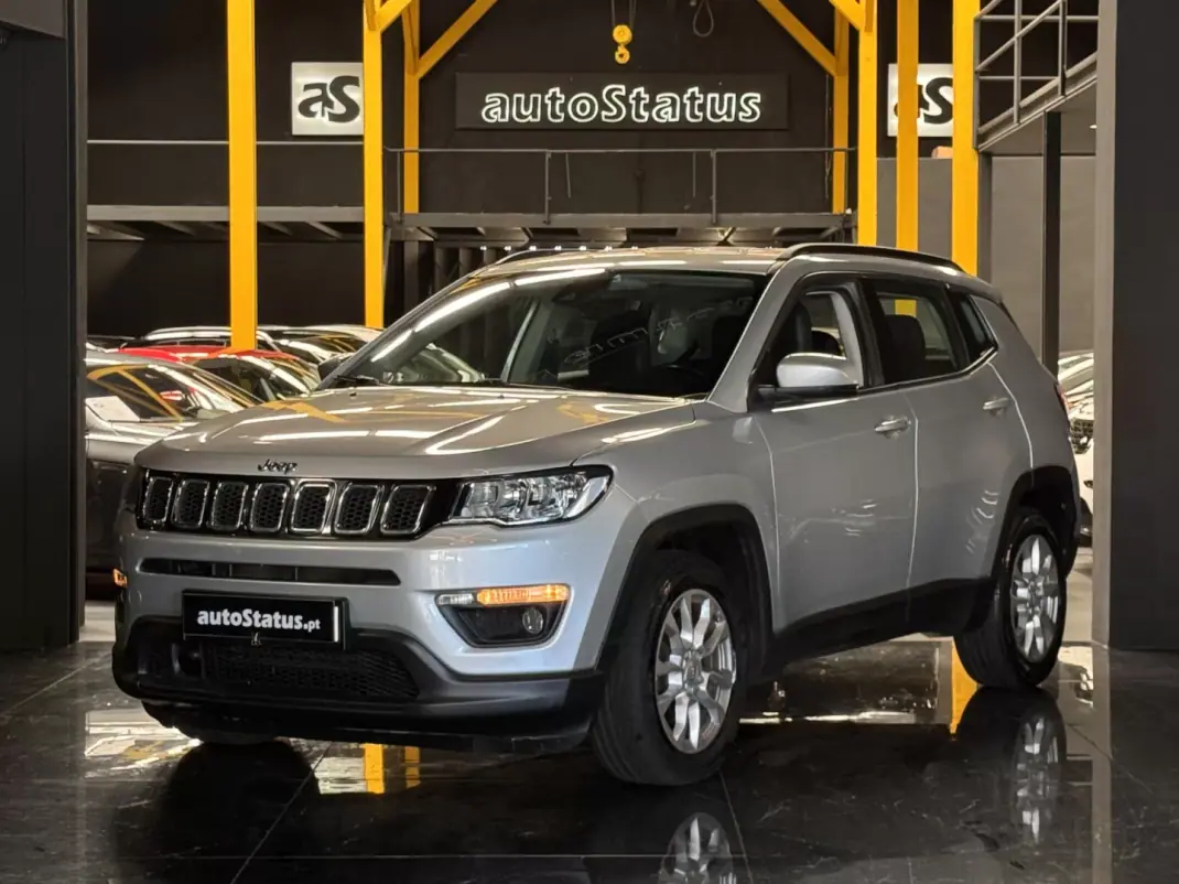 Jeep Compass 2021 - 18990 EUR, 40400 km - AUTO.MOTO.pt - 40400km - foto 5 de 27