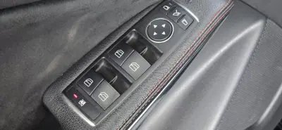 Mercedes-Benz A 200 2014 - 17490 EUR, 189000 km - AUTO.MOTO.pt - 189000km - foto 28 de 41