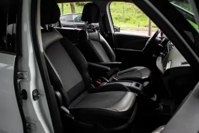 Citroën C4 Spacetourer 2019 - 10550 EUR, 304577 km - AUTO.MOTO.pt - 304577km - foto 27 de 45