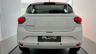 Dacia Sandero 2025 - 14990 EUR, 20225 km - AUTO.MOTO.pt - 20225km - foto 8 de 29