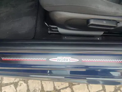 MINI Cooper 2016 - 14900 EUR, 200000 km - AUTO.MOTO.pt - 200000km - foto 12 de 21