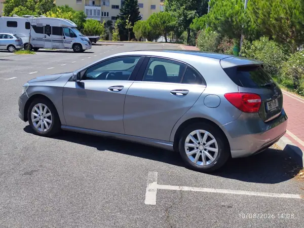 Mercedes-Benz A 180 2013 - 11780 EUR, 215000 km - AUTO.MOTO.pt - 215000km - foto 10 de 39