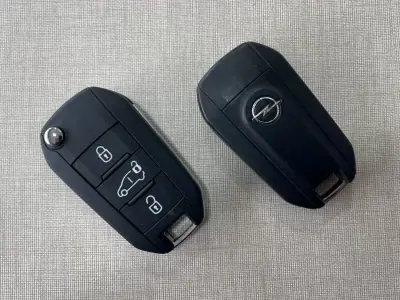 Opel Combo 2022 - 14450 EUR, 90000 km - AUTO.MOTO.pt - 90000km - foto 37 de 37