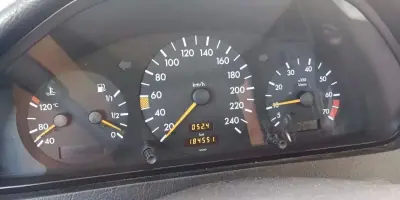 Mercedes-Benz C 180 1995 — foto 5 de 14