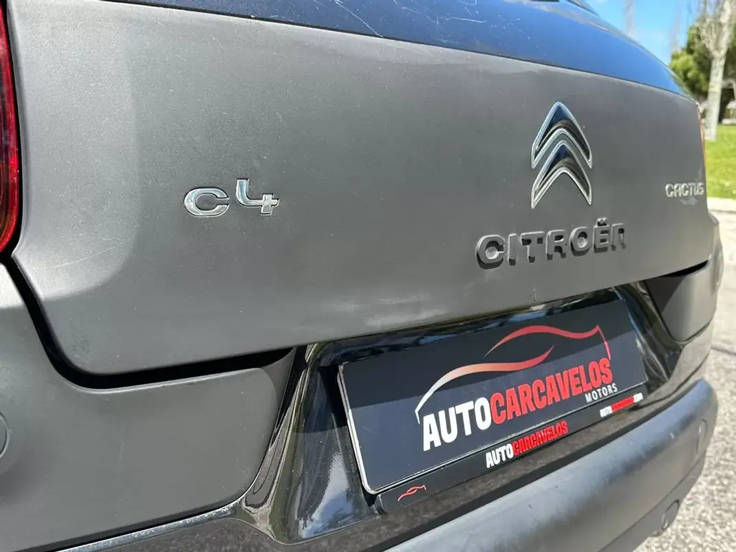 Citroën C4 Cactus 2018 - 9870 EUR, 89500 km - AUTO.MOTO.pt - 89500km - foto 14 de 47