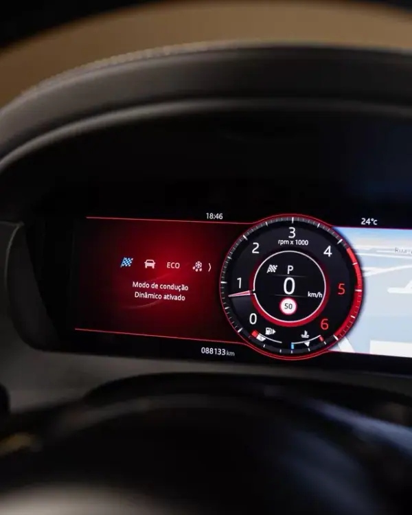 Jaguar F-Pace 2020 - 36950 EUR, 80000 km - AUTO.MOTO.pt - 80000km - foto 20 de 37