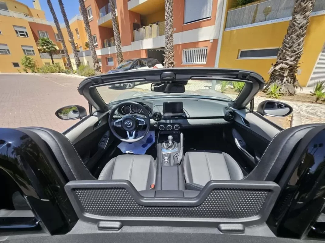 Mazda MX-5 2022 - 31480 EUR, 2900 km - AUTO.MOTO.pt - 2900km - foto 2 de 19