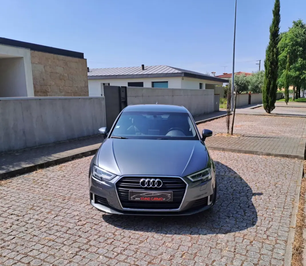 Audi A3 Sportback 2016 - 17990 EUR, 169000 km - AUTO.MOTO.pt - 169000km - foto 2 de 16
