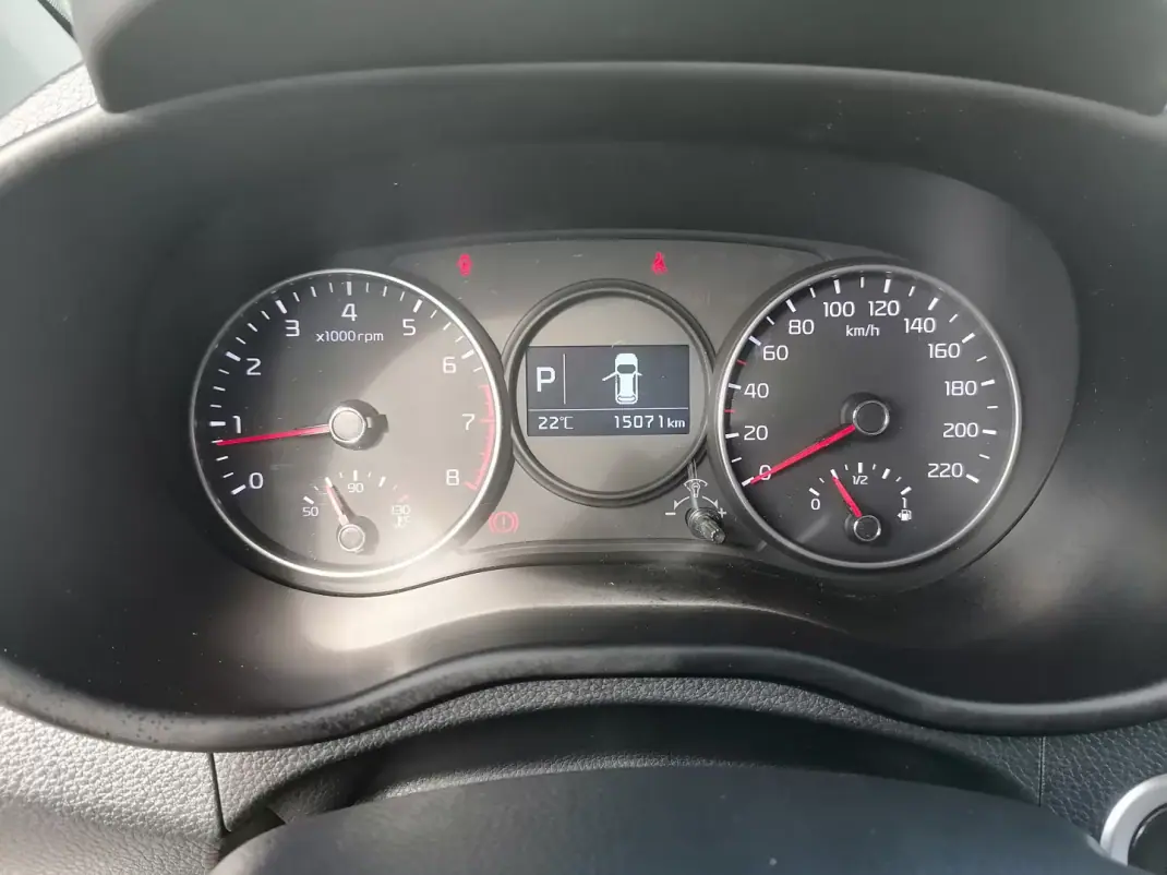 Kia Picanto 2020 - 18900 EUR, 20480 km - AUTO.MOTO.pt - 20480km - foto 14 de 20