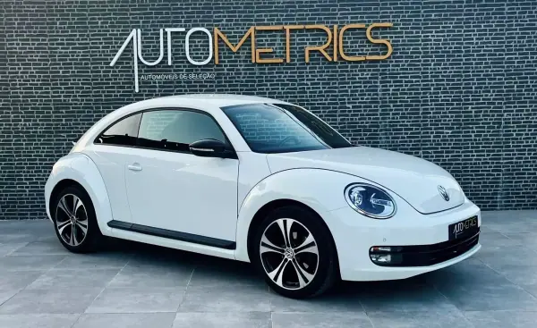 Volkswagen New Beetle 2012 - 10900 EUR, 229000 km - AUTO.MOTO.pt - 229000km - foto 11 de 14