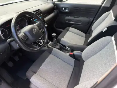 Citroën C3 Aircross 2019 - 11900 EUR, 124352 km - AUTO.MOTO.pt - 124352km - foto 8 de 25