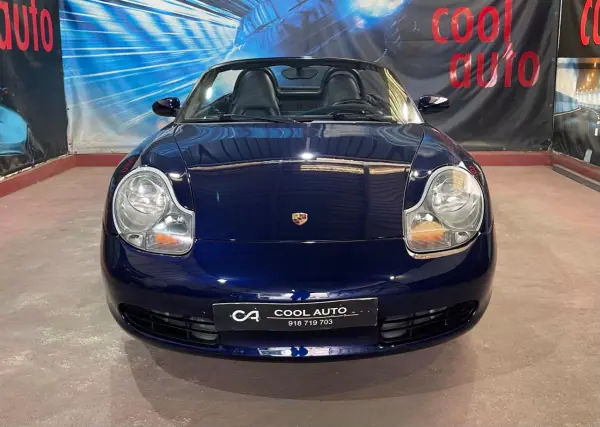 Porsche Boxster 2002 - 22999 EUR, 121000 km - AUTO.MOTO.pt - 121000km - foto 2 de 50