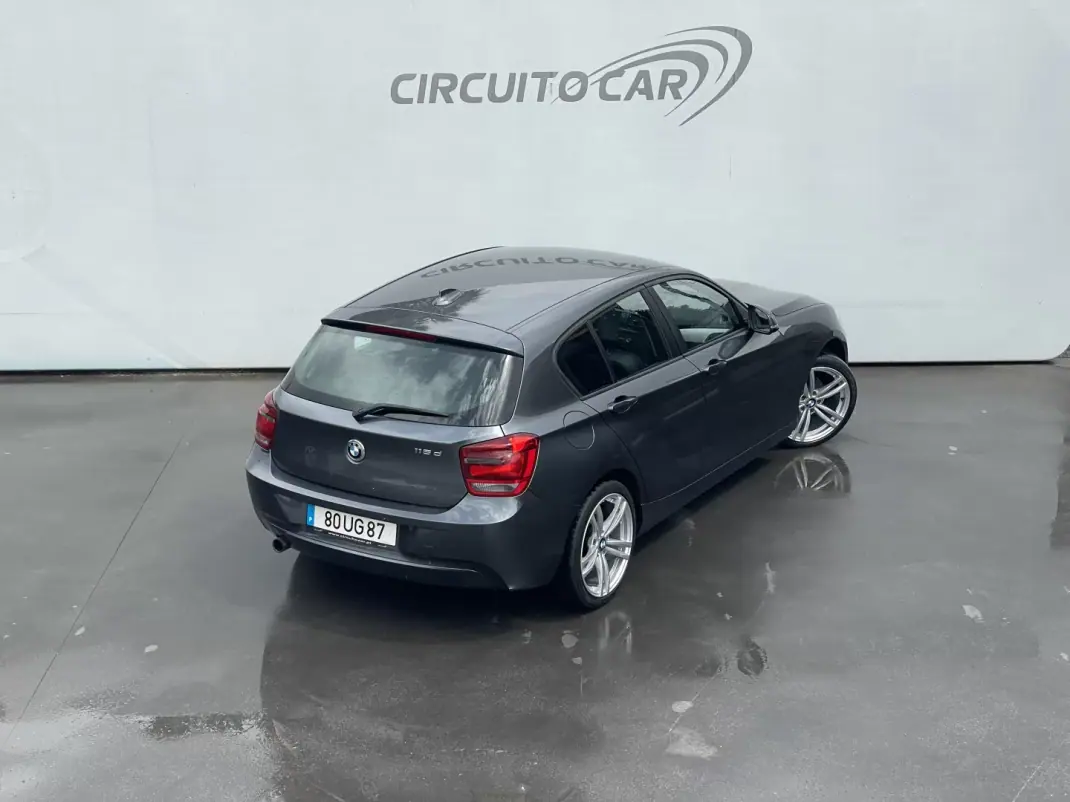 BMW 116 2013 - 10750 EUR, 174770 km - AUTO.MOTO.pt - 174770km - foto 7 de 8