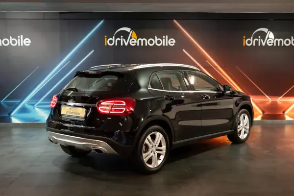 Mercedes-Benz GLA 180 2017 - 20900 EUR, 228238 km - AUTO.MOTO.pt - 228238km - foto 6 de 22