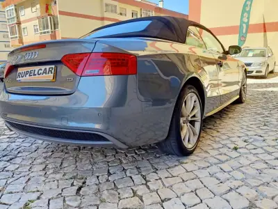 Audi A5 Cabrio 2016 - 26500 EUR, 115025 km - AUTO.MOTO.pt - 115025km - foto 8 de 22