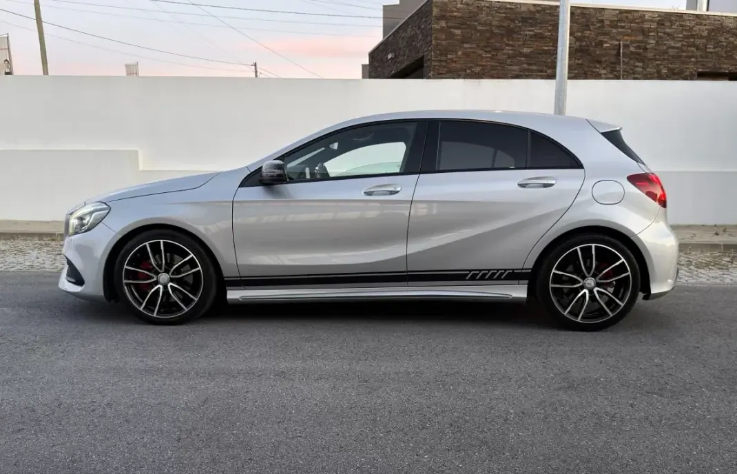 Mercedes-Benz A 220 2015 - 20500 EUR, 182231 km - AUTO.MOTO.pt - 182231km - foto 6 de 23