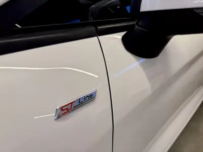 Ford Fiesta 2018 - 12500 EUR, 146800 km - AUTO.MOTO.pt - 146800km - foto 68 de 78