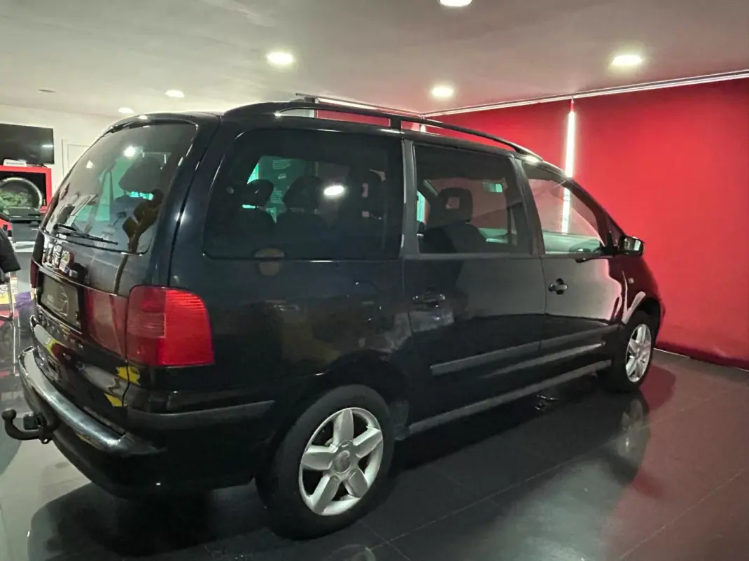 SEAT Alhambra 2008 - 8450 EUR, 265000 km - AUTO.MOTO.pt - 265000km - foto 6 de 14