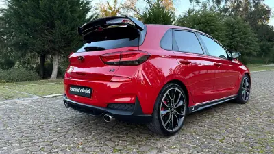 Hyundai i30 N 2019 - 27900 EUR, 126000 km - AUTO.MOTO.pt - 126000km - foto 17 de 21