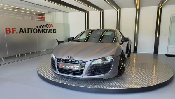 Audi R8 Coupé 2008 - 69500 EUR, 124927 km - AUTO.MOTO.pt - 124927km - foto 12 de 53