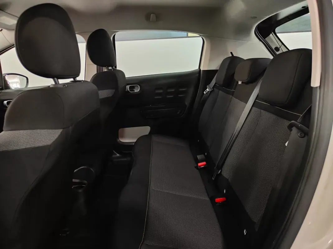 Citroën C3 2017 - 10990 EUR, 99000 km - AUTO.MOTO.pt - 99000km - foto 35 de 58