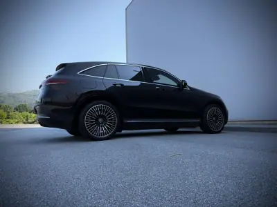 Mercedes-Benz EQC 2020 - 39800 EUR, 80000 km - AUTO.MOTO.pt - 80000km - foto 16 de 19