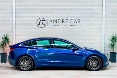 Tesla Model 3 2023 — foto 5 de 57