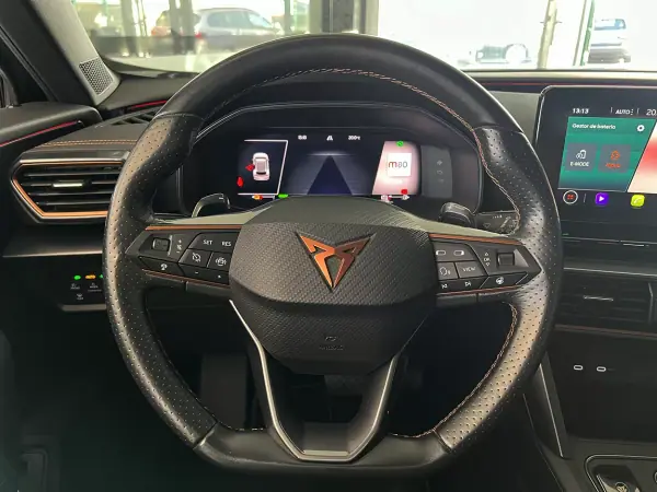 Cupra Formentor 2022 - 25900 EUR, 80652 km - AUTO.MOTO.pt - 80652km - foto 8 de 25