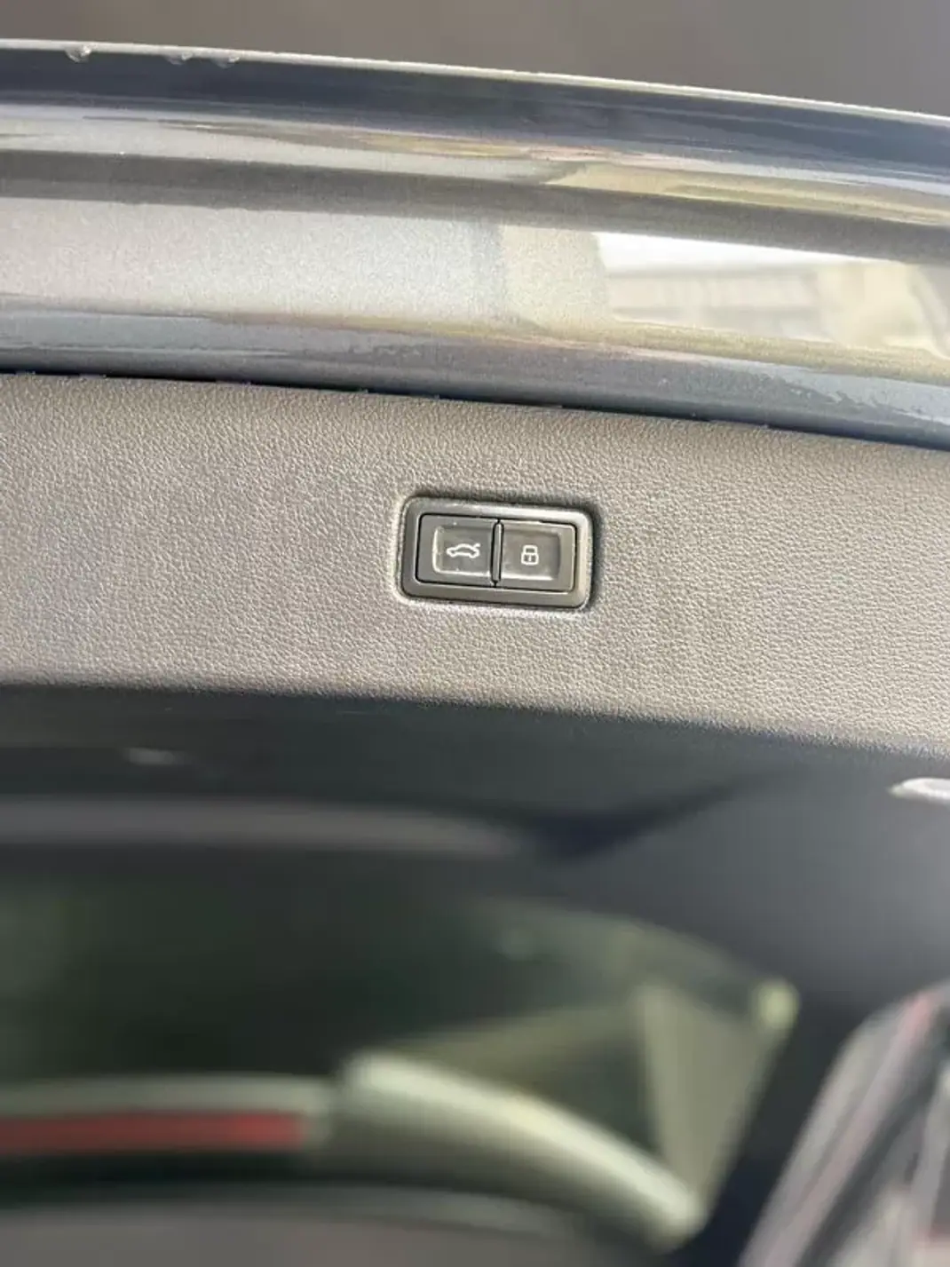 Audi Q7 2016 - 41000 EUR, 139983 km - AUTO.MOTO.pt - 139983km - foto 35 de 46