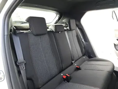 Peugeot 2008 2024 - 18500 EUR, 10965 km - AUTO.MOTO.pt - 10965km - foto 33 de 34