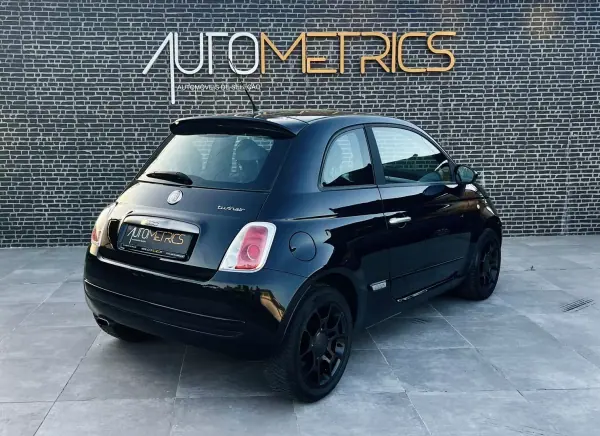 Fiat 500 2011 - 8250 EUR, 110000 km - AUTO.MOTO.pt - 110000km - foto 11 de 13