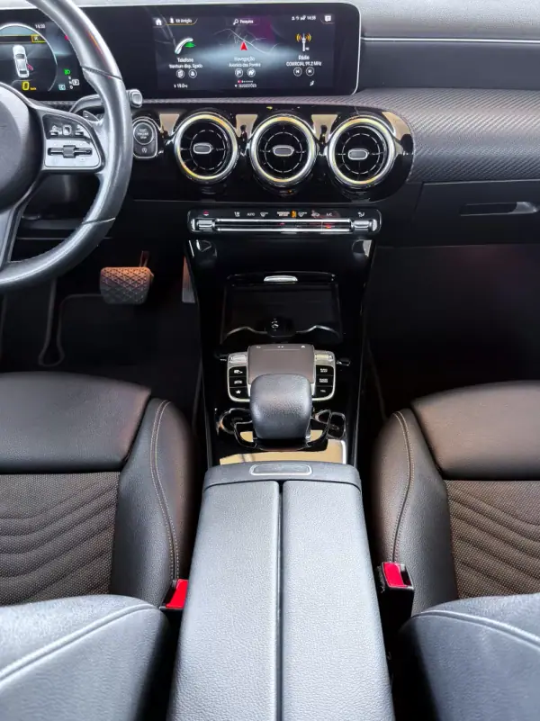 Mercedes-Benz A 180 Limousine 2019 - 21500 EUR, 149215 km - AUTO.MOTO.pt - 149215km - foto 15 de 26