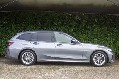 BMW 320 2022 - 29900 EUR, 70700 km - AUTO.MOTO.pt - 70700km - foto 6 de 19