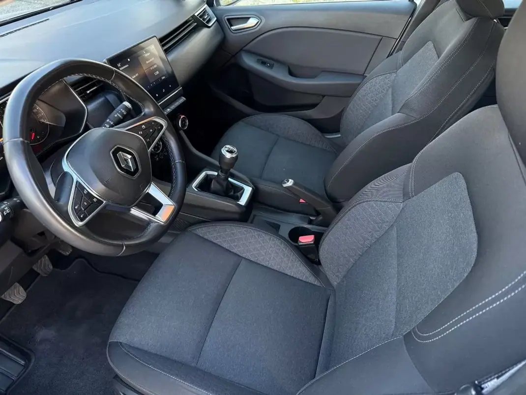 Renault Clio 2020 - 12900 EUR, 139162 km - 139162km - foto 14 de 19