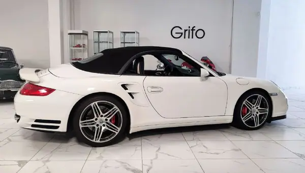 Porsche 997 2007 - 109000 EUR, 39000 km - AUTO.MOTO.pt - 39000km - foto 11 de 55