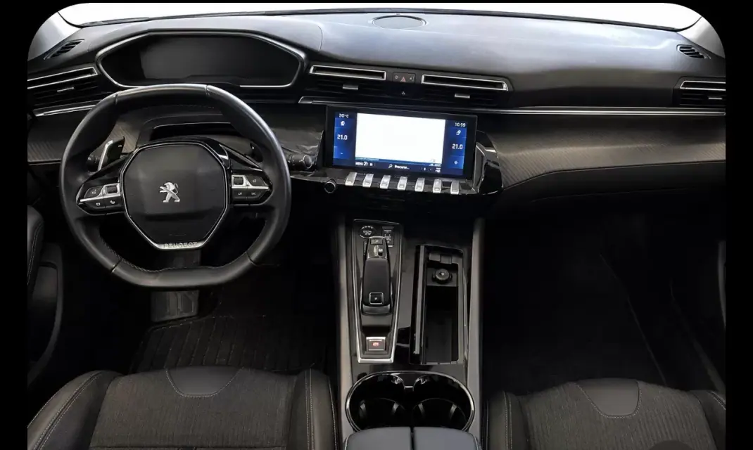 Peugeot 508 2020 - 16900 EUR, 179389 km - 179389km - foto 6 de 9
