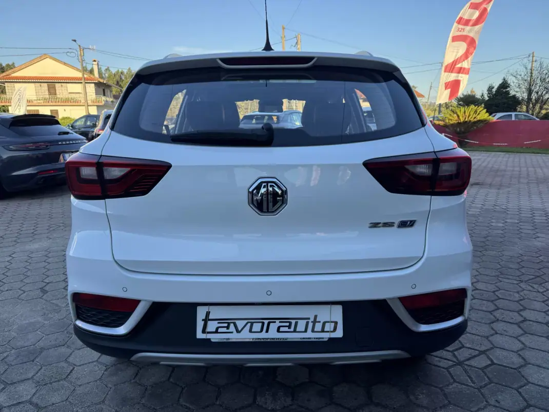 MG ZS 2021 - 18900 EUR, 91000 km - 91000km - foto 8 de 46