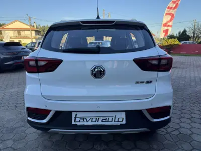 MG ZS 2021 - 18900 EUR, 91000 km - 91000km - foto 8 de 46